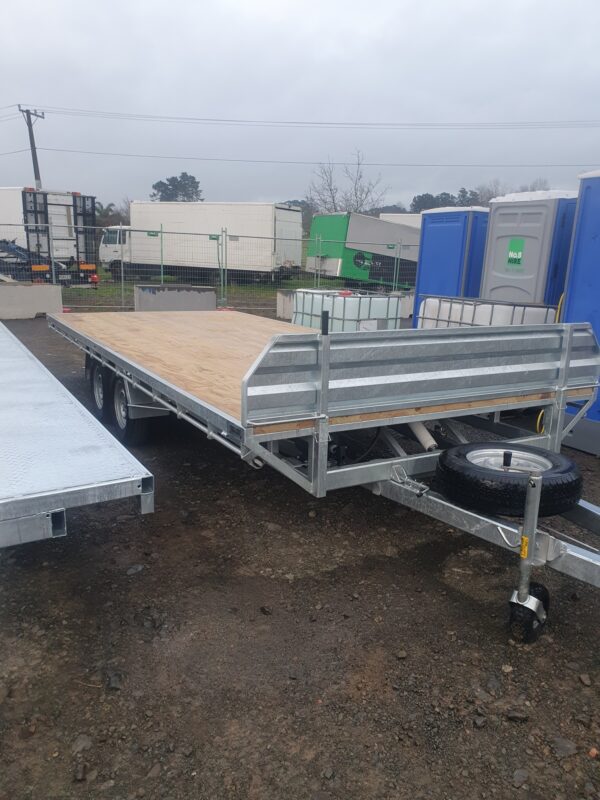 3.5T Flatdeck Tilting Trailer (with ramps) - Image 3